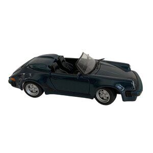 Maisto Porsche 911 1989 Speedster 1:24 Car Toy Vintage